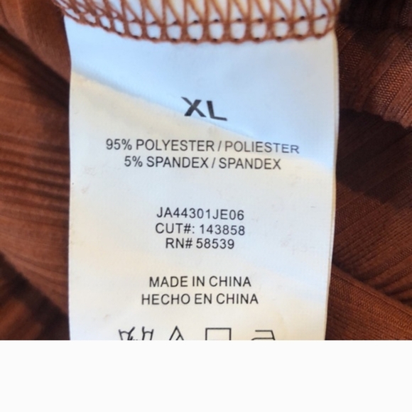 SPEECHLESS - Picture 5 of 5